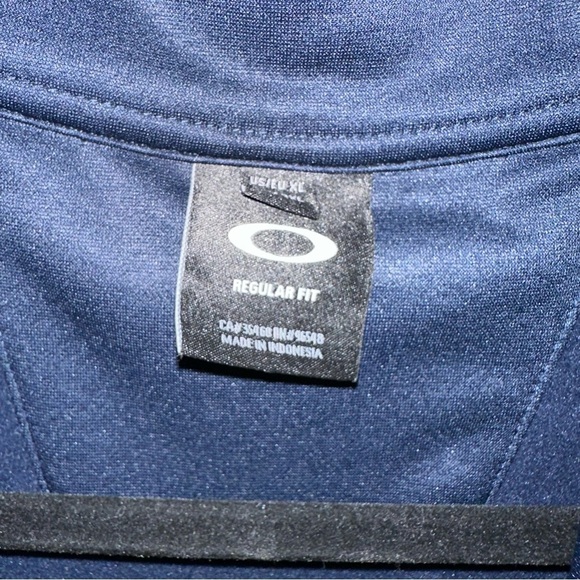 Oakley Men’s Navy Blue Long Sleeve 1/4 Quarter Zip Pullover Sz XL GUC - Picture 3 of 9